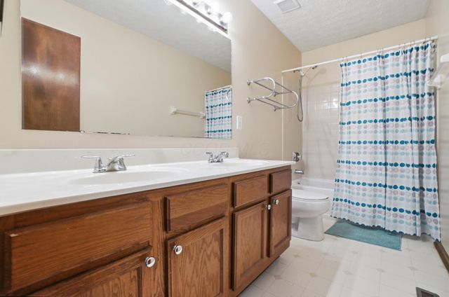 6117 Jimson Drive, Galloway, OH 43119