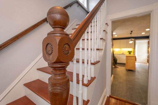 8 Alfred St, Medford, MA 02155