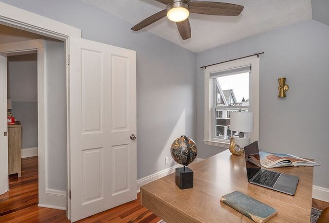 8 Alfred St, Medford, MA 02155