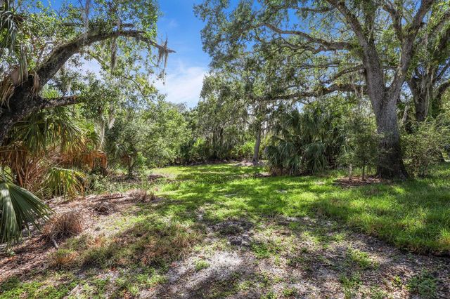 2460 Sweetwater Drive, Fort Pierce, FL 34981
