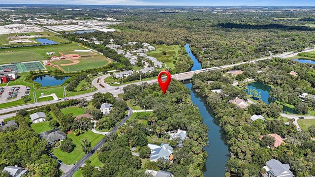 2460 Sweetwater Drive, Fort Pierce, FL 34981
