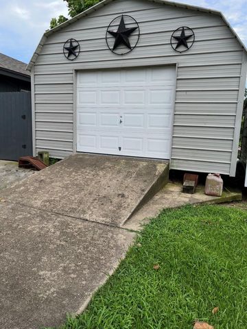 30 Terrace Drive, Point Blank, TX 77364