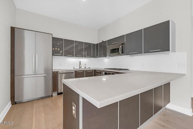 801 S Grand Avenue 1710, Los Angeles, CA 90017