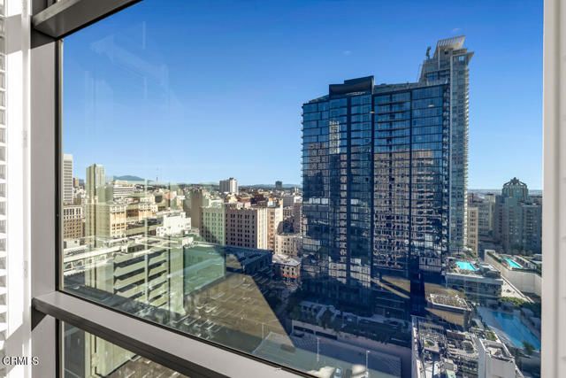 801 S Grand Avenue 1710, Los Angeles, CA 90017