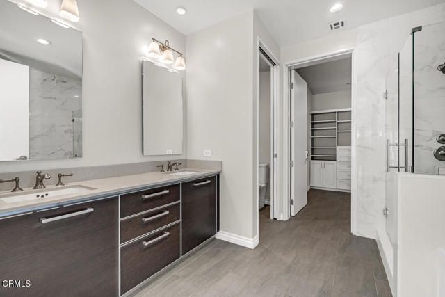 801 S Grand Avenue 1710, Los Angeles, CA 90017