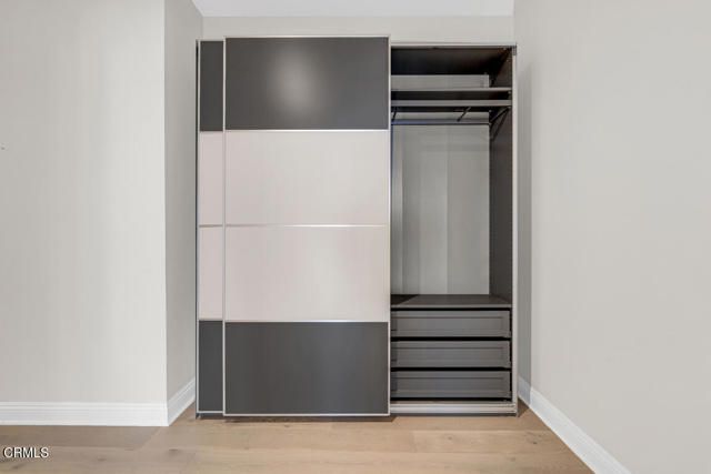 801 S Grand Avenue 1710, Los Angeles, CA 90017