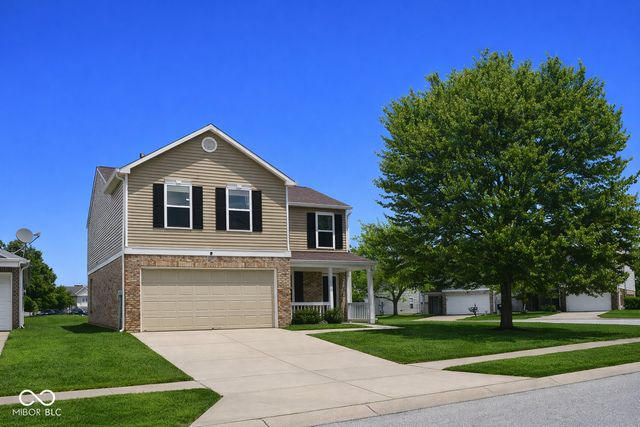 1795 Feather Reed Lane, Greenwood, IN 46143