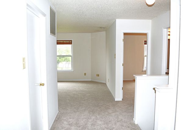 1795 Feather Reed Lane, Greenwood, IN 46143