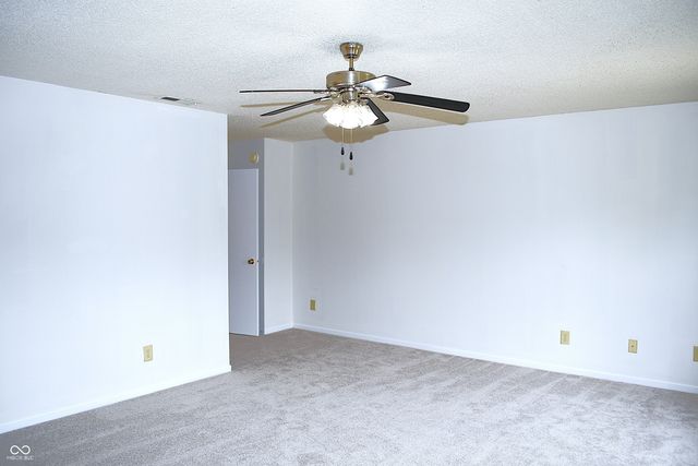 1795 Feather Reed Lane, Greenwood, IN 46143