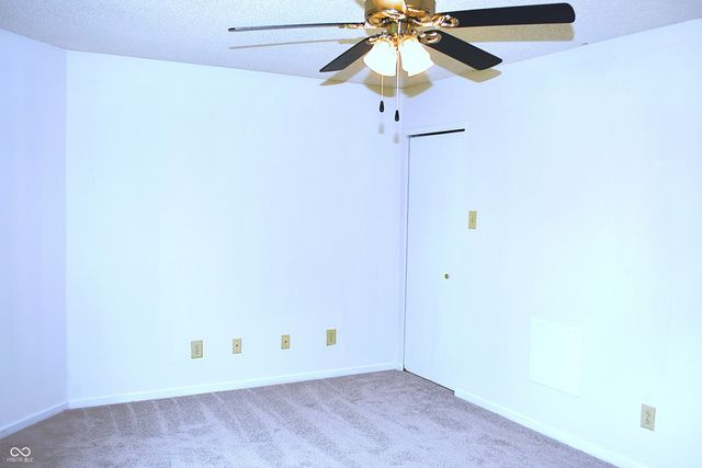 1795 Feather Reed Lane, Greenwood, IN 46143
