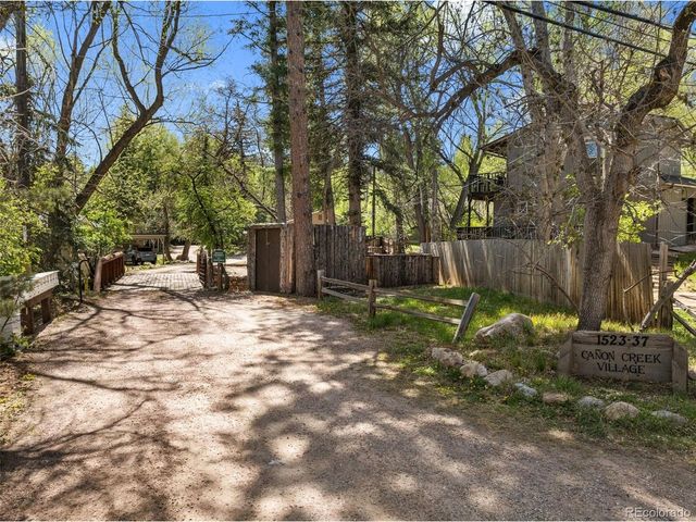 1531 W Cheyenne Rd, Colorado Springs, CO 80906