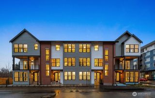 695 NW Locust ST (Homesite #9), Issaquah, WA 98027