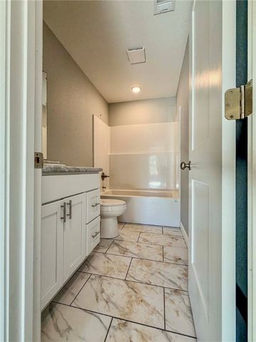 1018 E Norristown Circle, Russellville, AR 72802