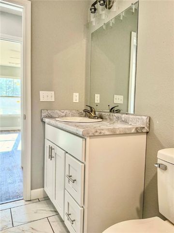 1018 E Norristown Circle, Russellville, AR 72802