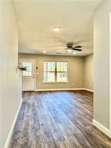 1018 E Norristown Circle, Russellville, AR 72802