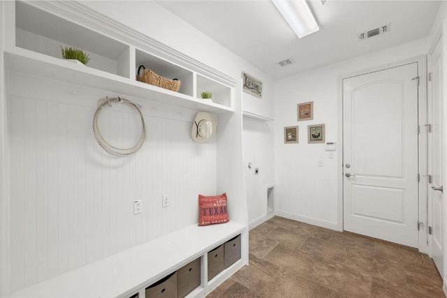 102 Kildrummy LN, Austin, TX 78738
