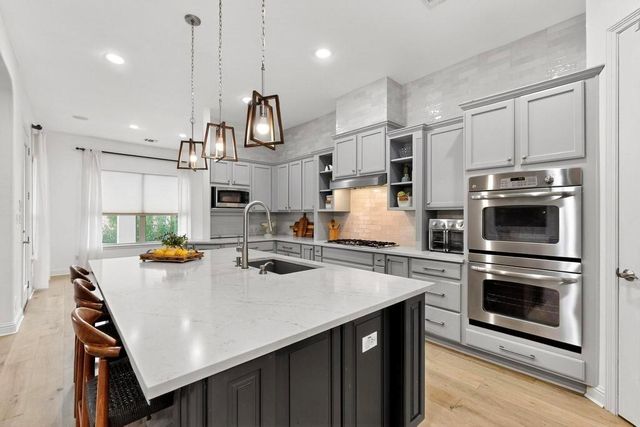 102 Kildrummy LN, Austin, TX 78738