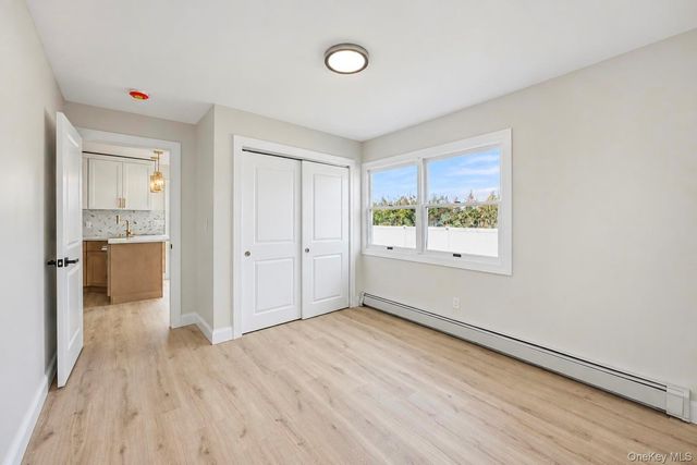 891 S Bay Street, Lindenhurst, NY 11757