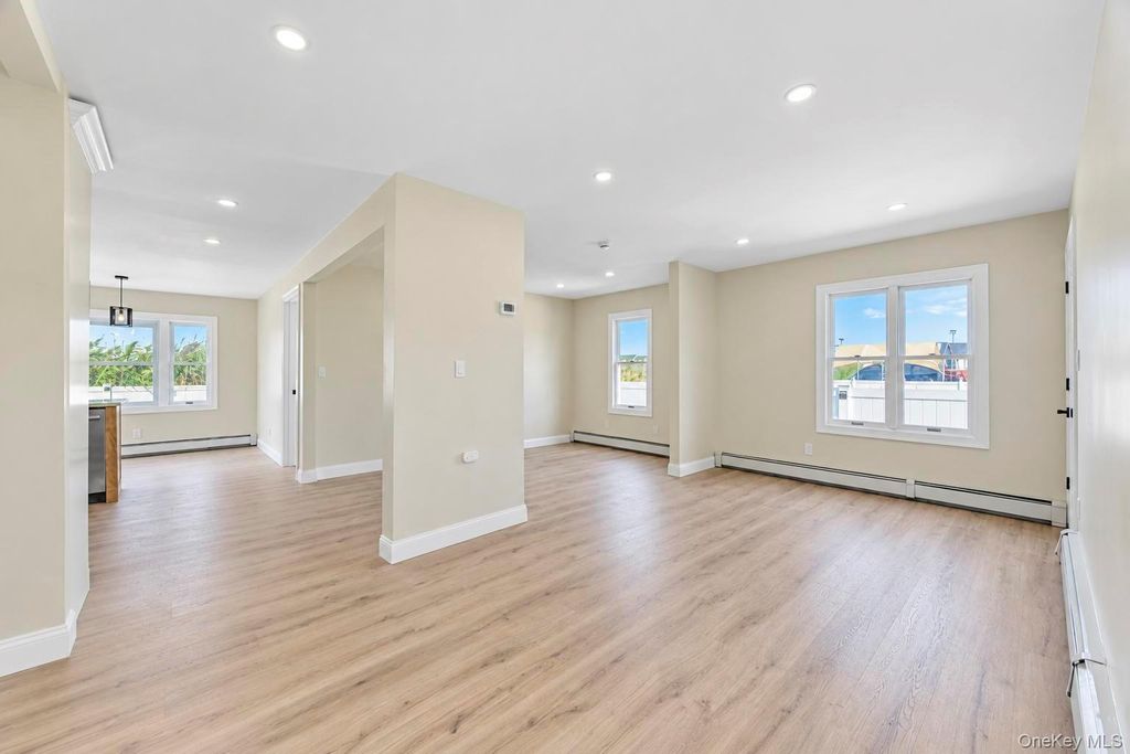 891 S Bay Street, Lindenhurst, NY 11757 — photo 5