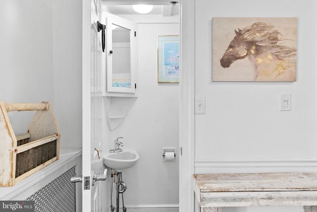 1202 W BRIDGE ST, Spring City, PA 19475