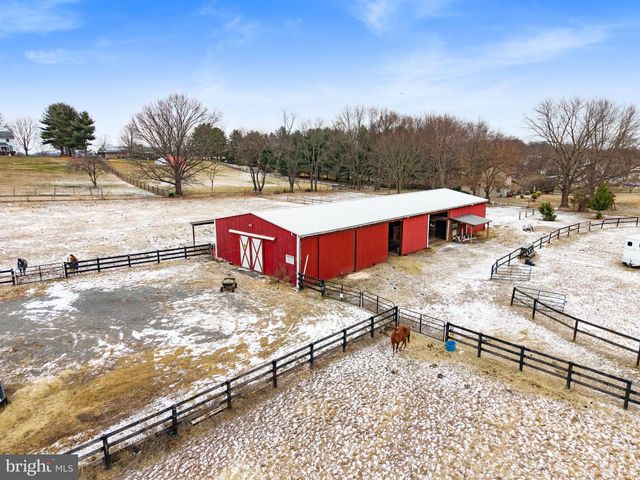 1202 W BRIDGE ST, Spring City, PA 19475