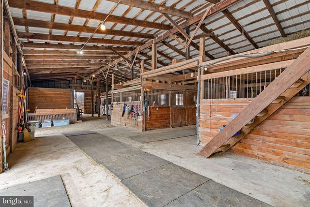 1202 W BRIDGE ST, Spring City, PA 19475