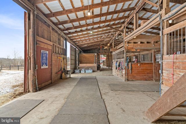 1202 W BRIDGE ST, Spring City, PA 19475