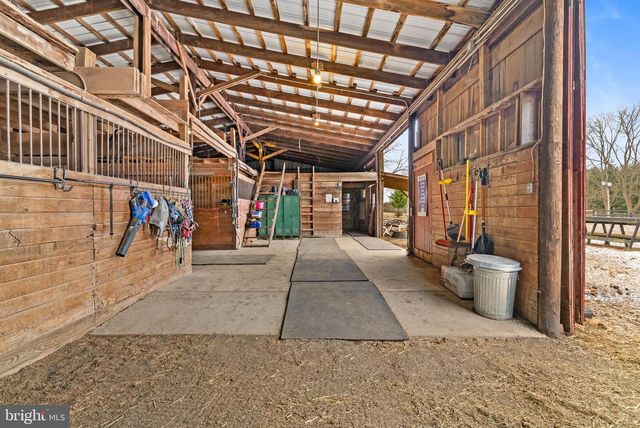 1202 W BRIDGE ST, Spring City, PA 19475