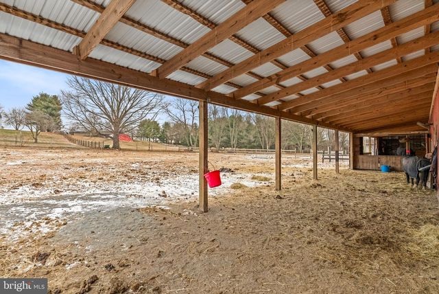 1202 W BRIDGE ST, Spring City, PA 19475