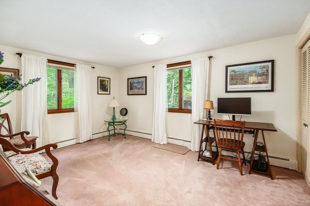 3 Big Rock Rd, Manchester, MA 01944