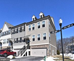 33 PAR LN, Downingtown, PA 19335