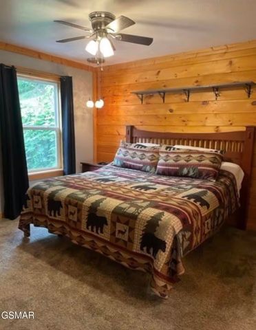 230 Silverbell Lane, Gatlinburg, TN 37738