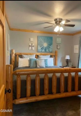 230 Silverbell Lane, Gatlinburg, TN 37738