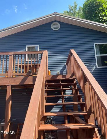 230 Silverbell Lane, Gatlinburg, TN 37738