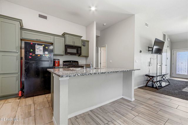 5045 MARGARITA TALAMANTES, El Paso, TX 79938