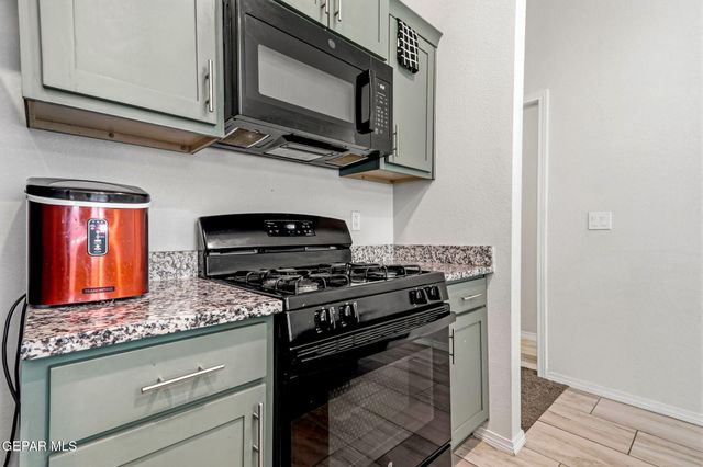 5045 MARGARITA TALAMANTES, El Paso, TX 79938
