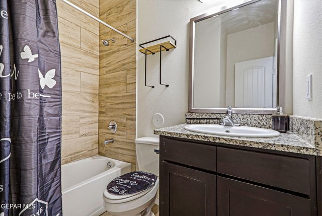 5045 MARGARITA TALAMANTES, El Paso, TX 79938