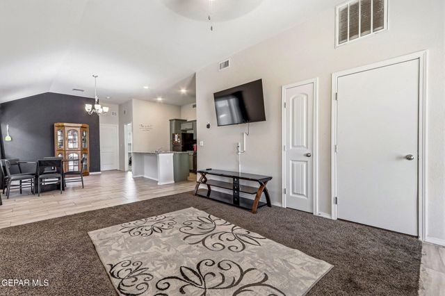 5045 MARGARITA TALAMANTES, El Paso, TX 79938