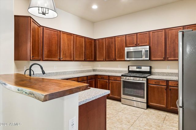 4312 N VERRADO Way, Buckeye, AZ 85396