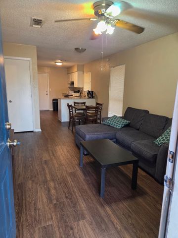 740,742,744 Sycamore Street 74, Paris, TX 75460