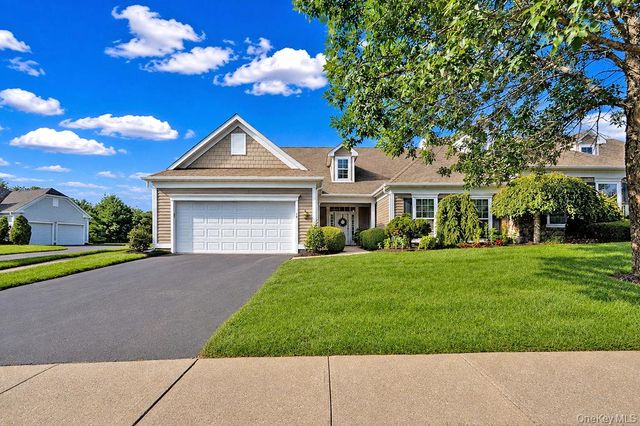 79 Samantha Circle, Westhampton, NY 11977