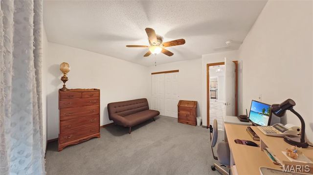 2285 Wellington Drive, Belleville, IL 62221