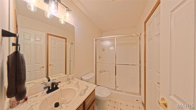 2285 Wellington Drive, Belleville, IL 62221