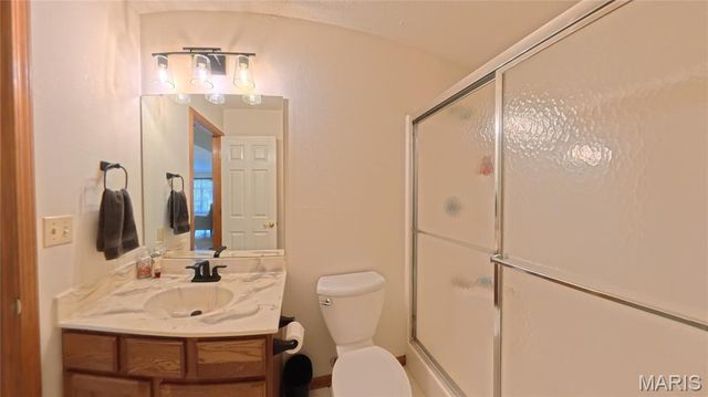 2285 Wellington Drive, Belleville, IL 62221