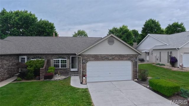 2285 Wellington Drive, Belleville, IL 62221