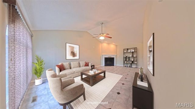 2285 Wellington Drive, Belleville, IL 62221