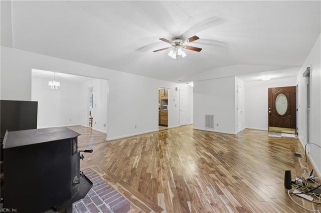 15535 Strawberry Plains RD, Ivor, VA 23866