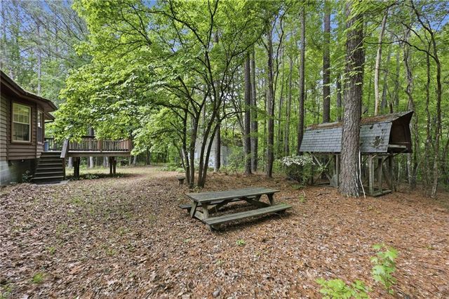 15535 Strawberry Plains RD, Ivor, VA 23866