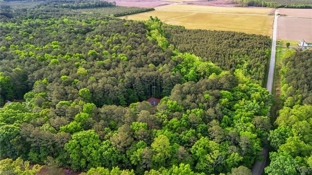 15535 Strawberry Plains RD, Ivor, VA 23866