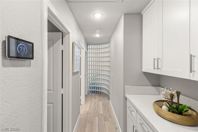 8936 Rainbow Ridge Drive, Las Vegas, NV 89117